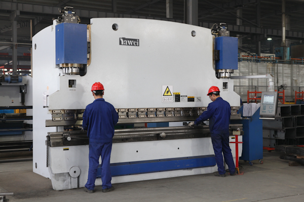 500吨数控折弯机